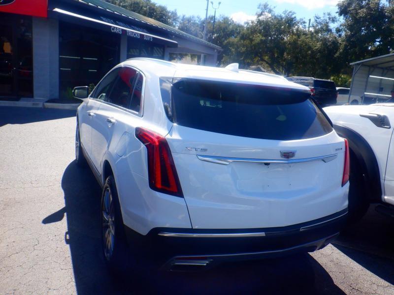 Cadillac XT5  2025