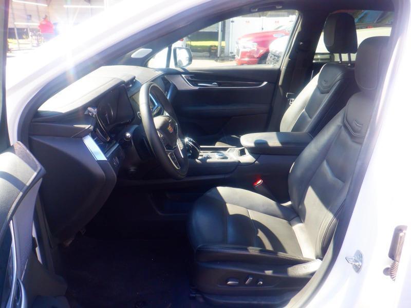 Cadillac XT5  2025