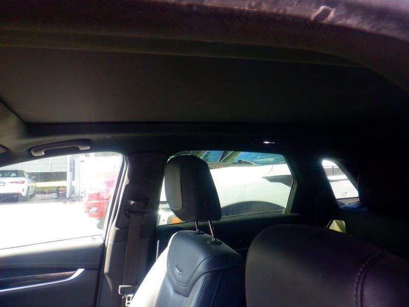 Cadillac XT5  2025