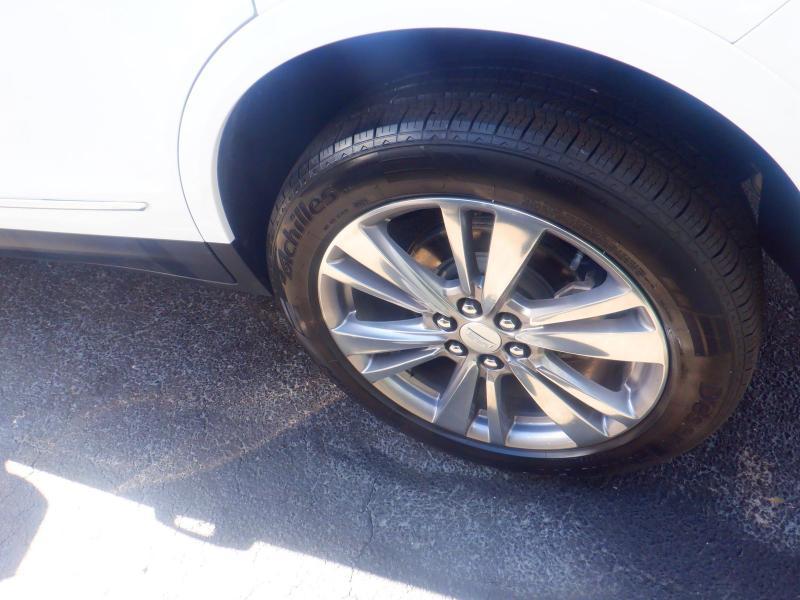 Cadillac XT5  2025