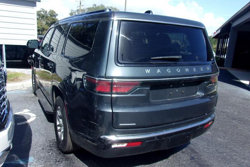 Jeep Wagoneer  2023