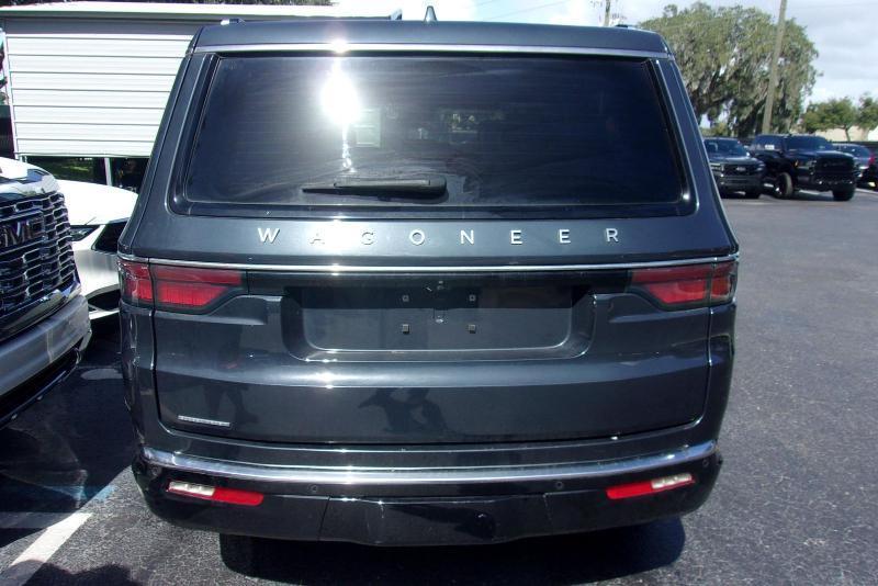 Jeep Wagoneer  2023