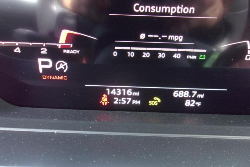 Audi S8  2023
