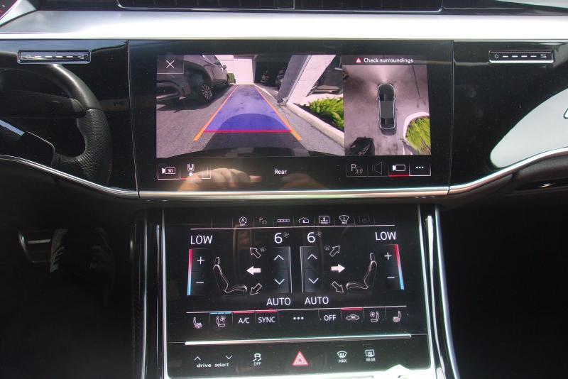 Audi S8  2023