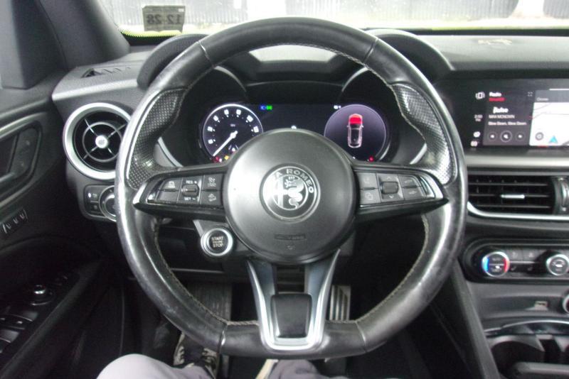 Alfa Romeo Stelvio  2024
