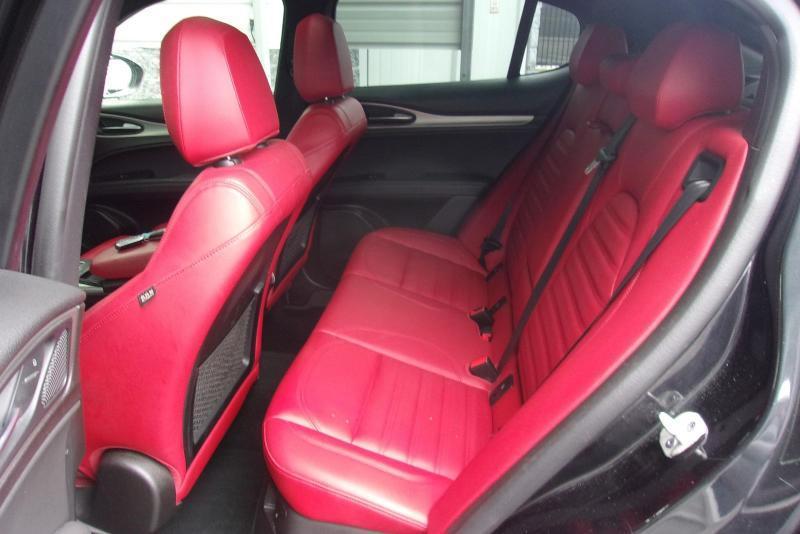 Alfa Romeo Stelvio  2024