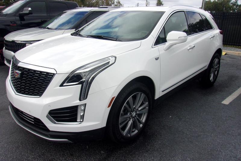 Cadillac XT5  2025