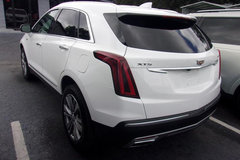 Cadillac XT5  2025
