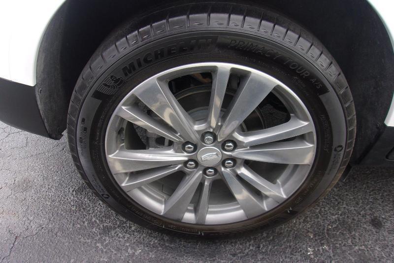 Cadillac XT5  2025