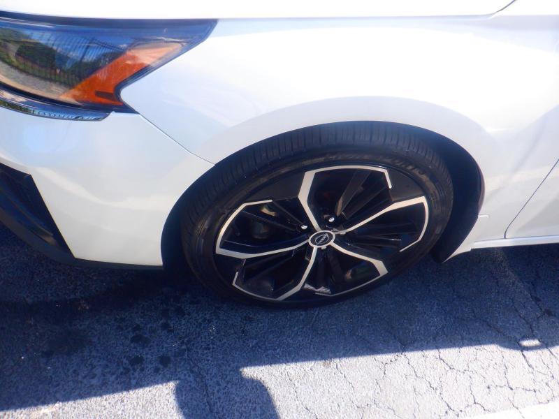 Nissan Altima  2024