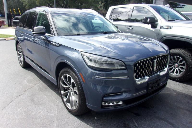 Lincoln Aviator  2021