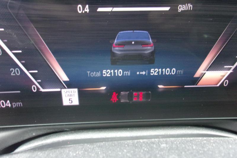 BMW 3-Series  2023