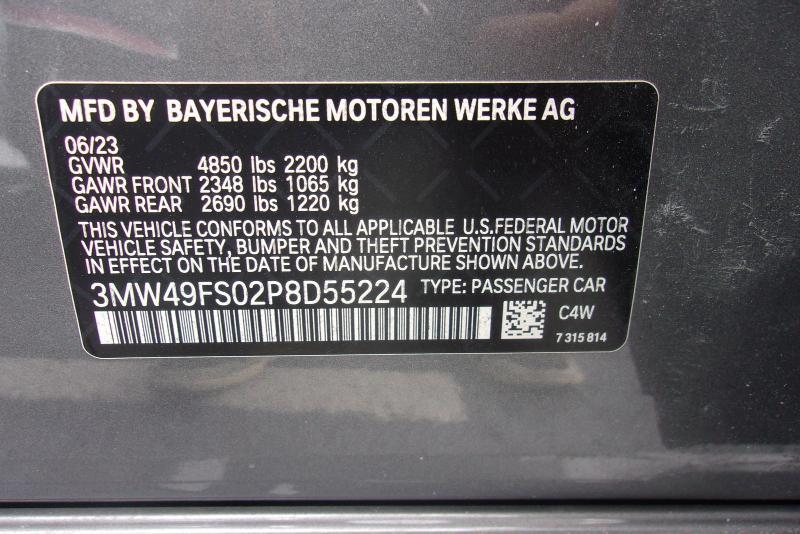 BMW 3-Series  2023
