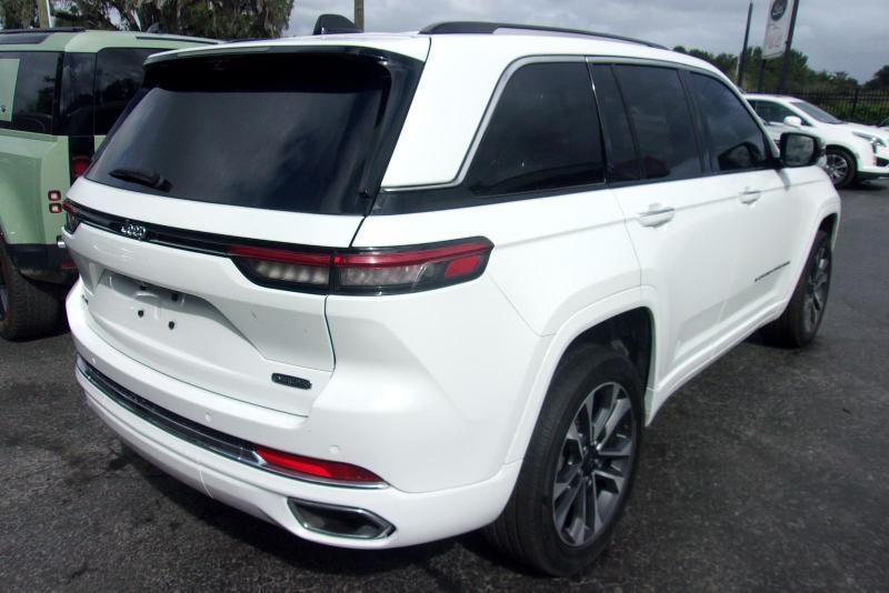 Jeep Grand Cherokee Overland 2023