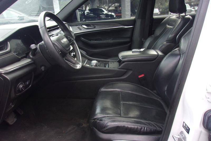 Jeep Grand Cherokee Overland 2023