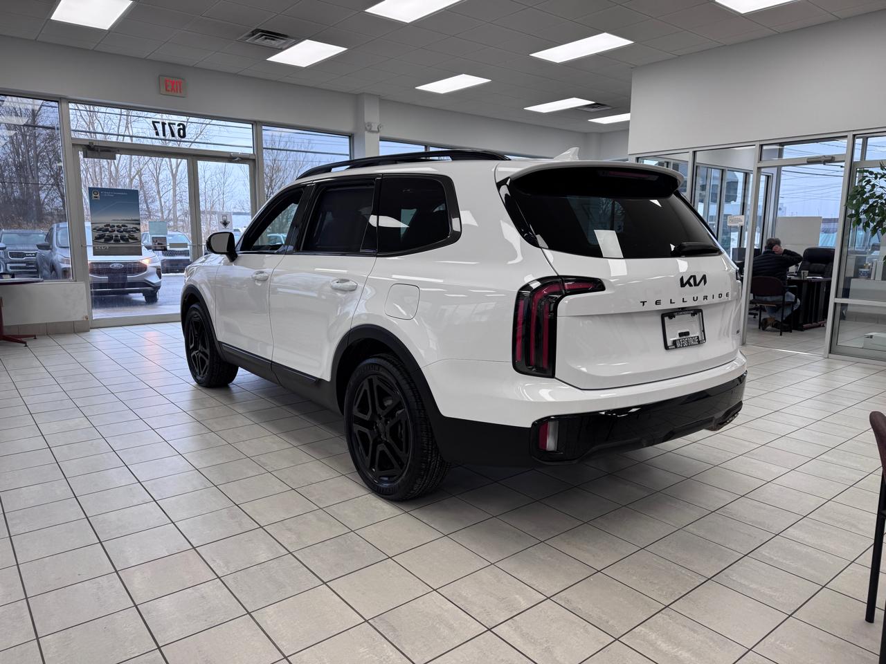 Kia Telluride SX-Prestige X-Line AWD 2025