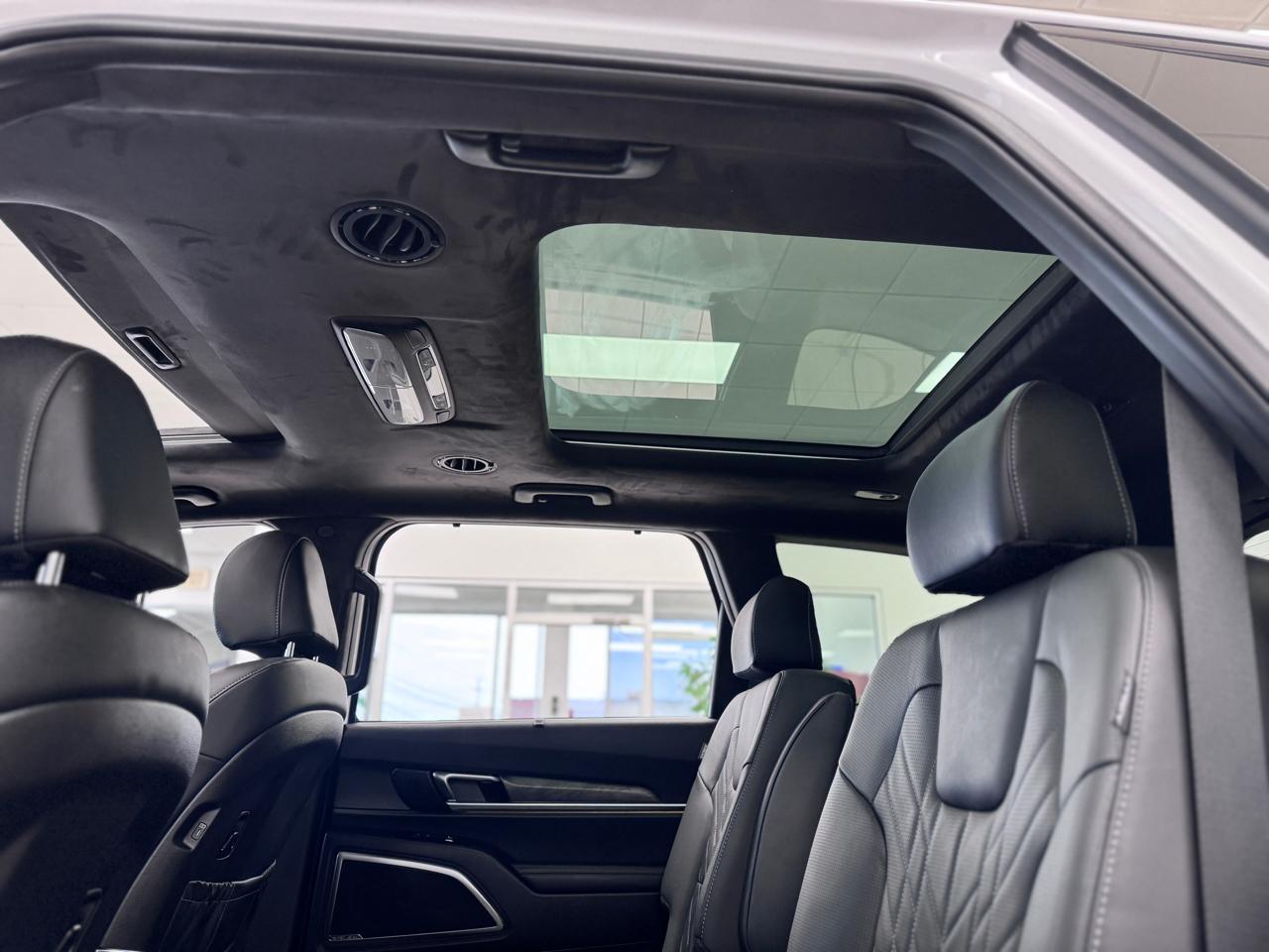 Kia Telluride SX-Prestige X-Line AWD 2025