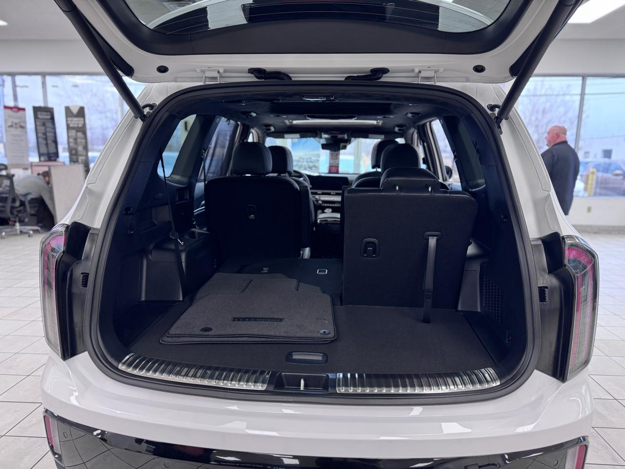 Kia Telluride SX-Prestige X-Line AWD 2025