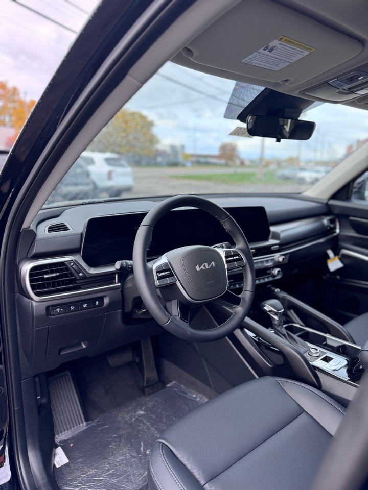 Kia Telluride S AWD 2025 Kia Telluride S AWD 2025