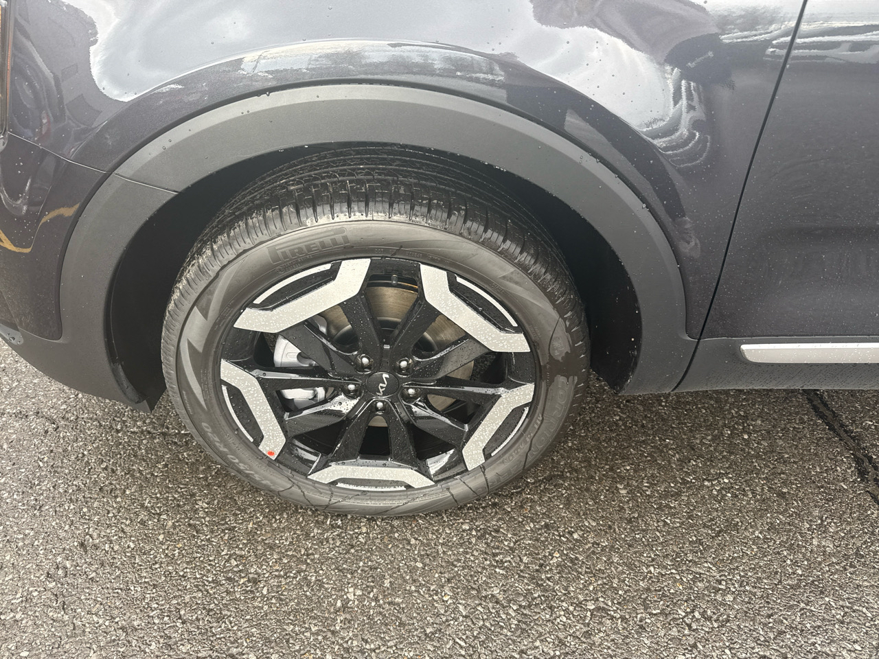 2025 Kia Telluride S photo 3