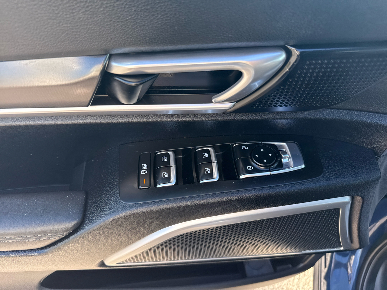 2023 Kia Telluride S photo 4