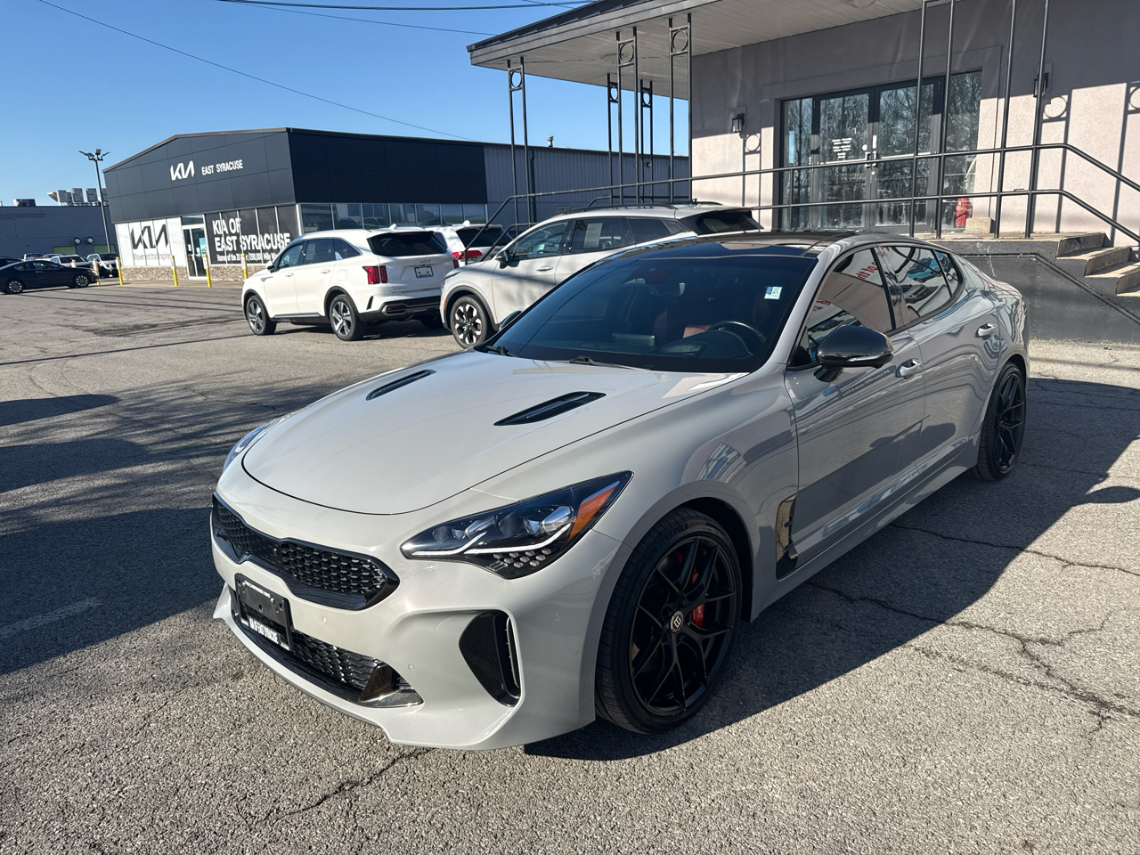 2023 Kia Stinger GT2 photo 2