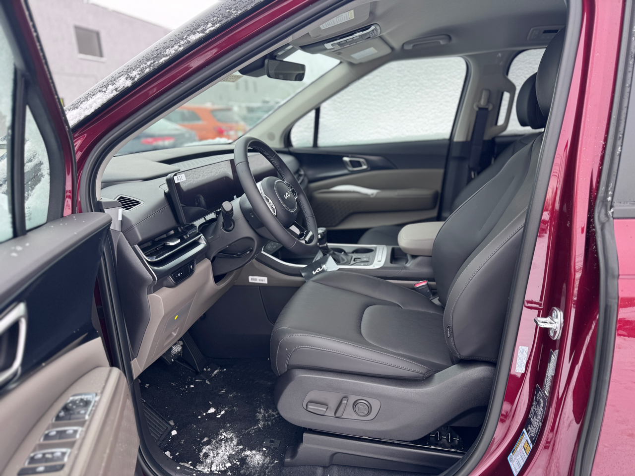 Kia Carnival LXS FWD 2026