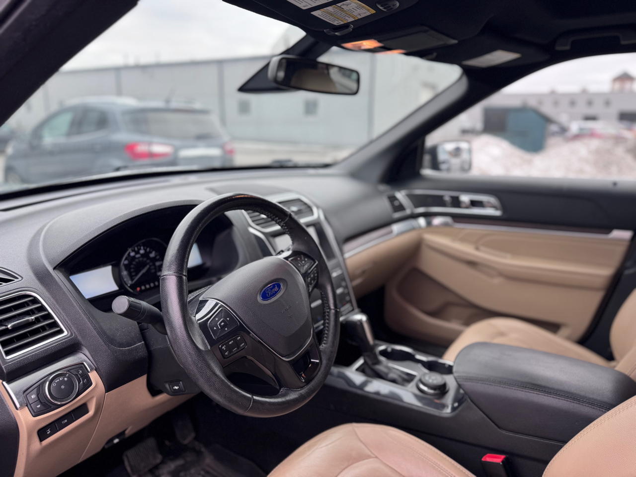 Ford Explorer Limited 4WD 2017