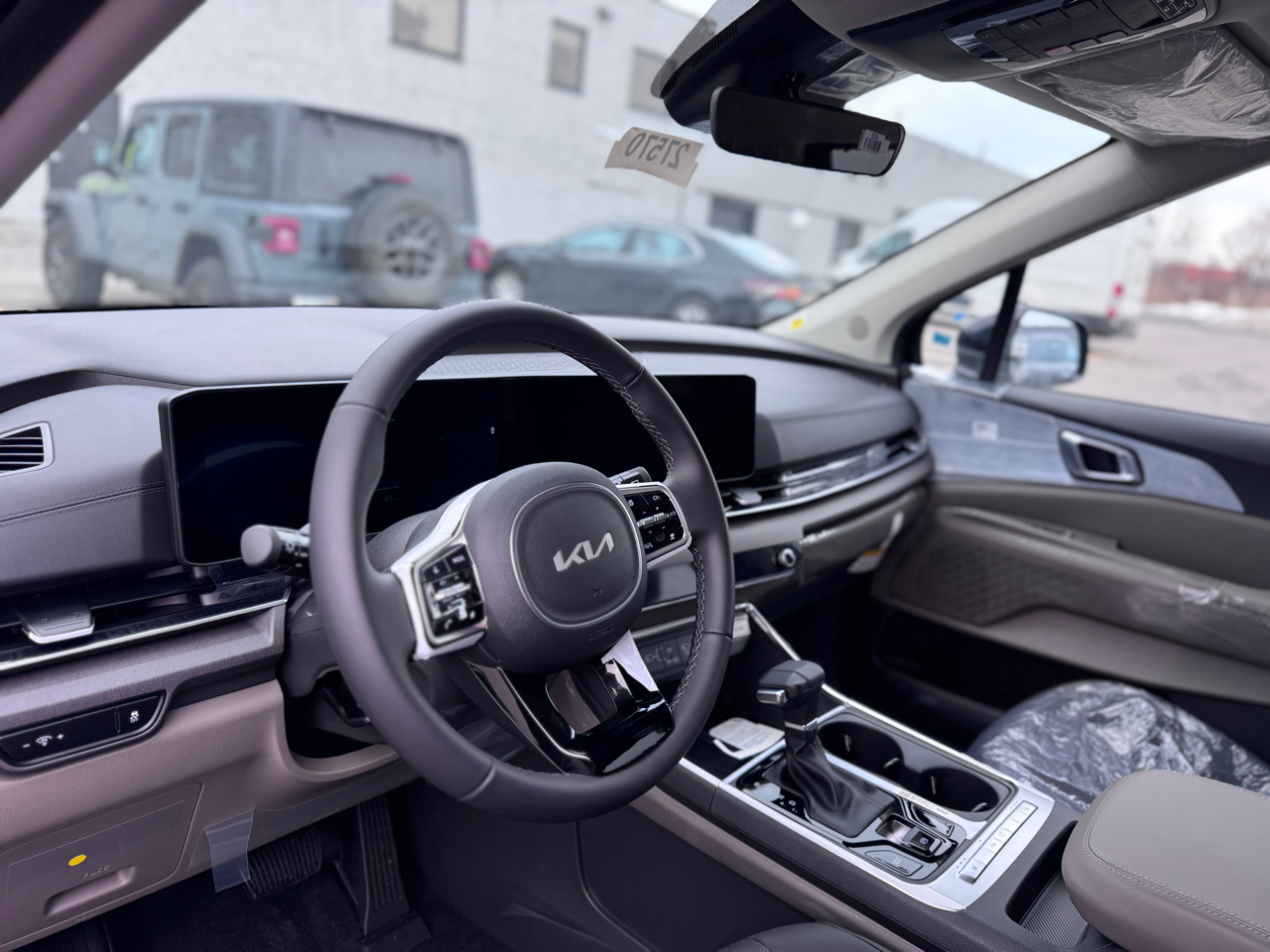 Kia Carnival EX FWD 2026