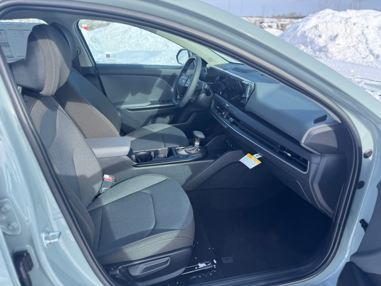 Kia K4 LXS Sedan 2026