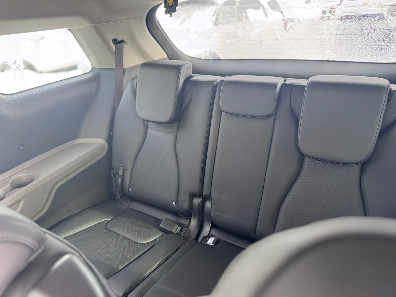 Kia Carnival LXS FWD 2026