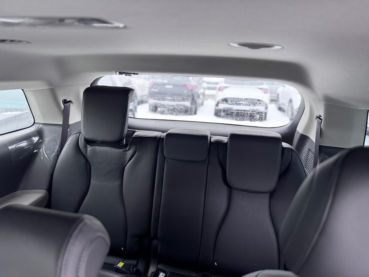 Kia Carnival LXS FWD 2026