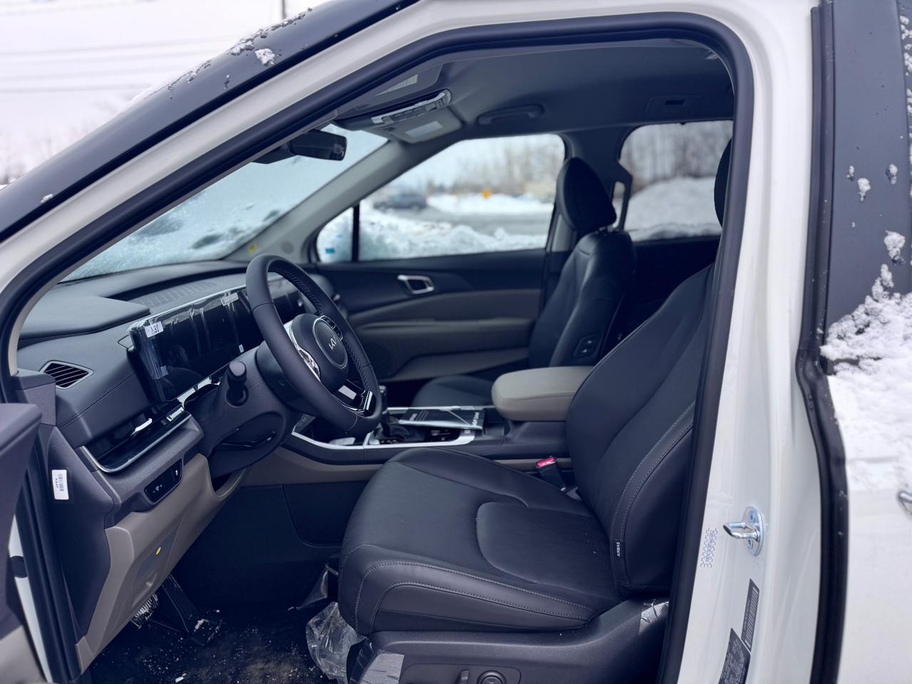 Kia Carnival EX FWD 2026