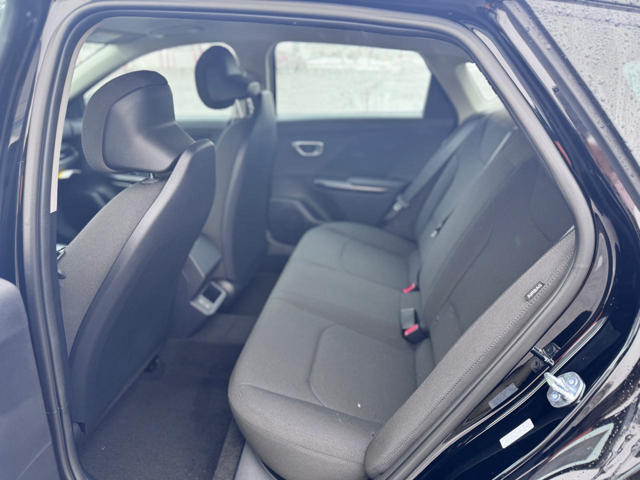 Kia K4 LXS Sedan 2026