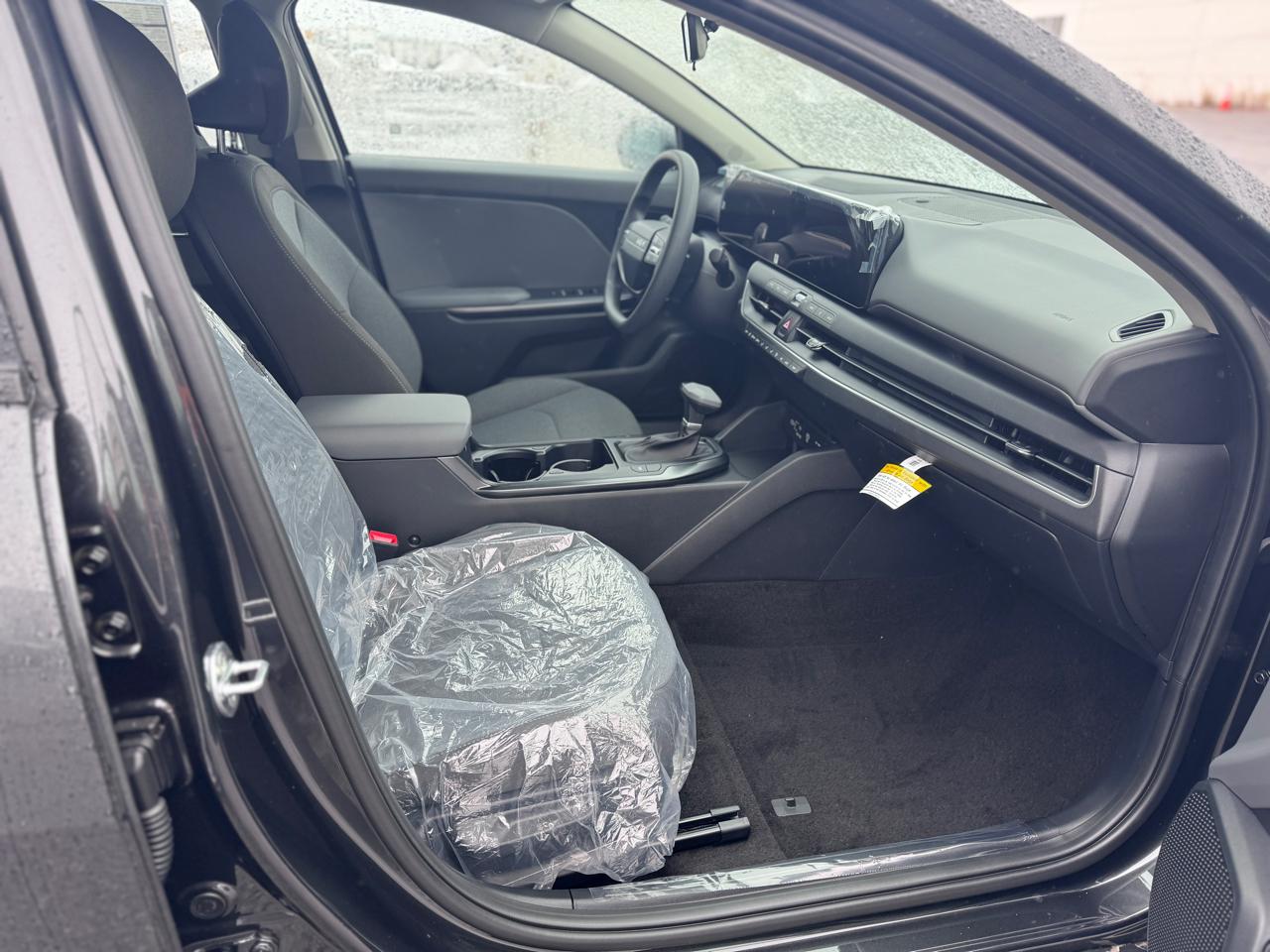 Kia K4 LXS Sedan 2026