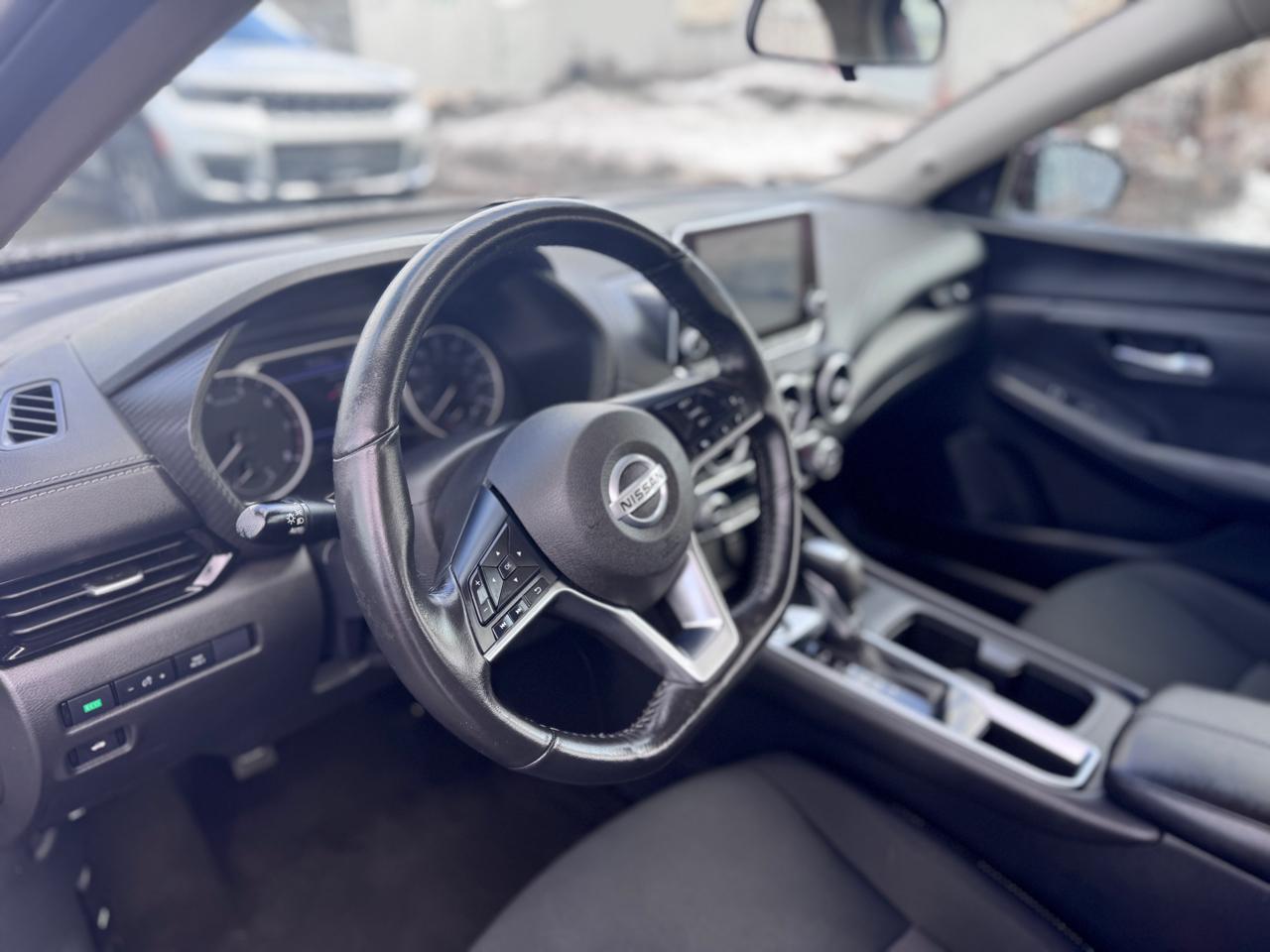 Nissan Sentra SV CVT 2023