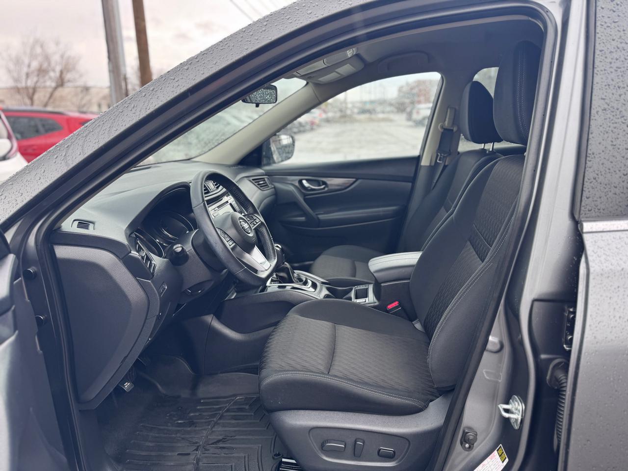 Nissan Rogue AWD SV 2018