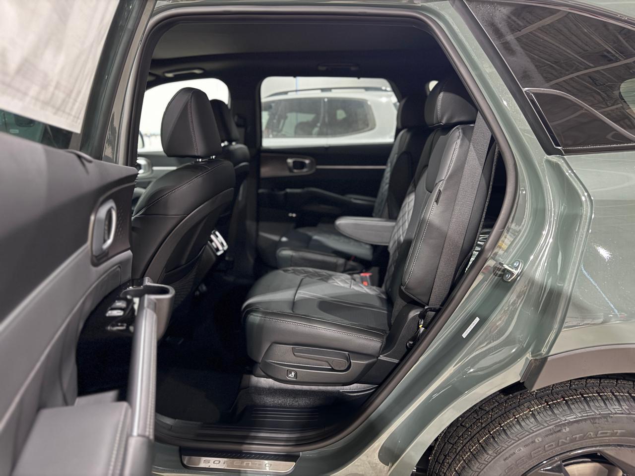 Kia Sorento Plug-In Hybrid X-Line SX Prestige AWD 2026