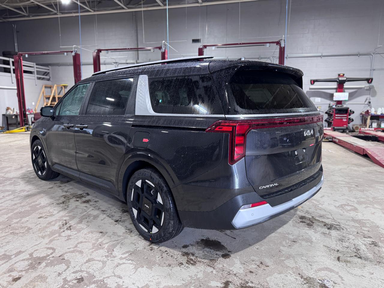 Kia Carnival EX FWD 2026