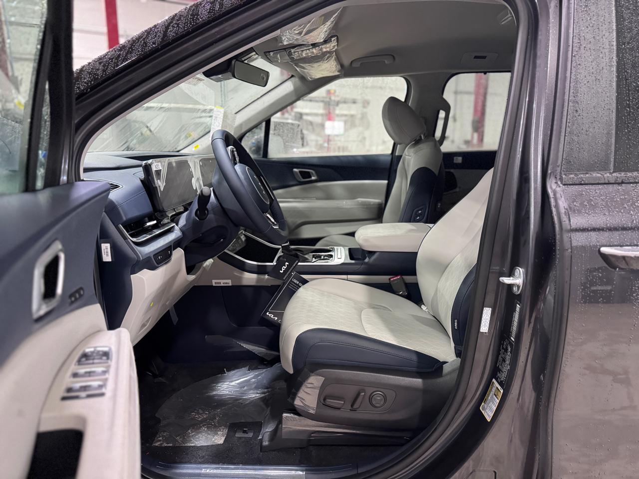 Kia Carnival EX FWD 2026