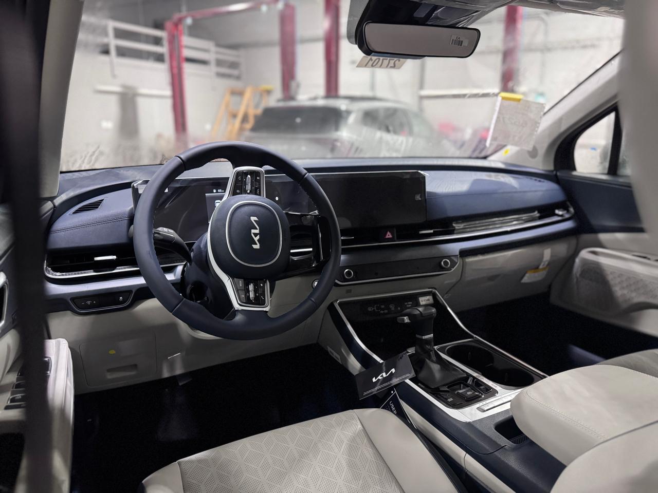 Kia Carnival EX FWD 2026