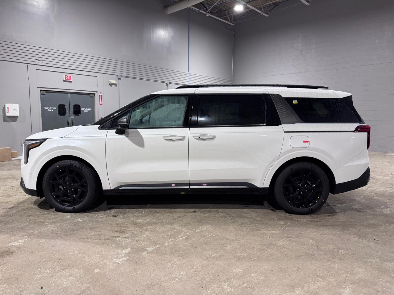 Kia Carnival SX FWD 2026