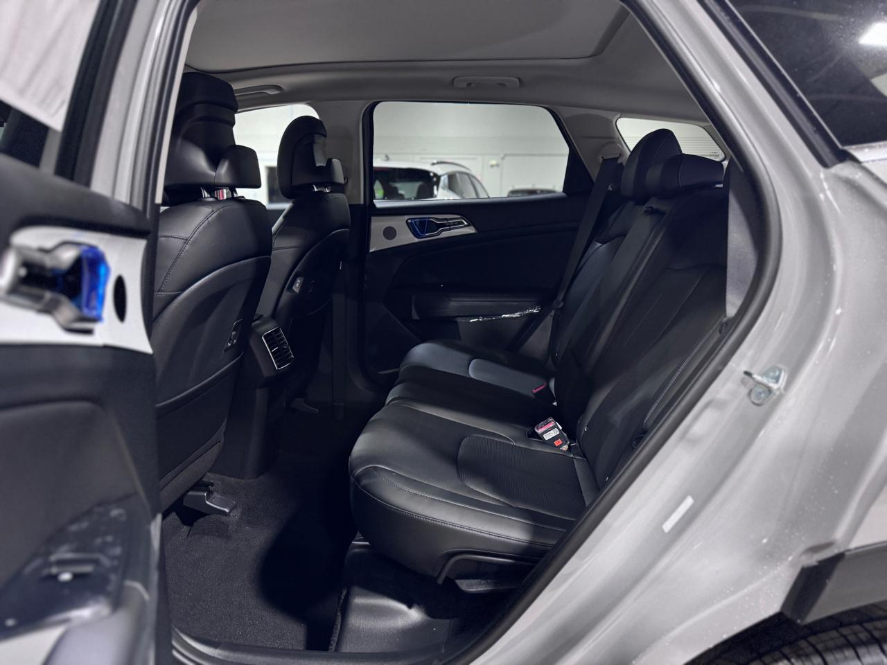 Kia Sportage EX AWD 2026