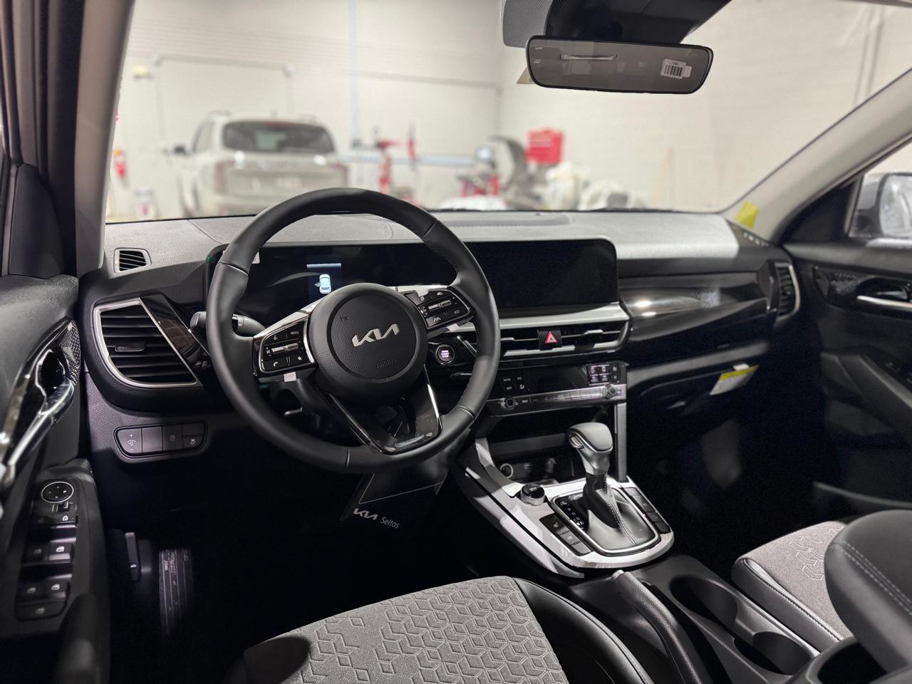 Kia Seltos EX AWD 2026