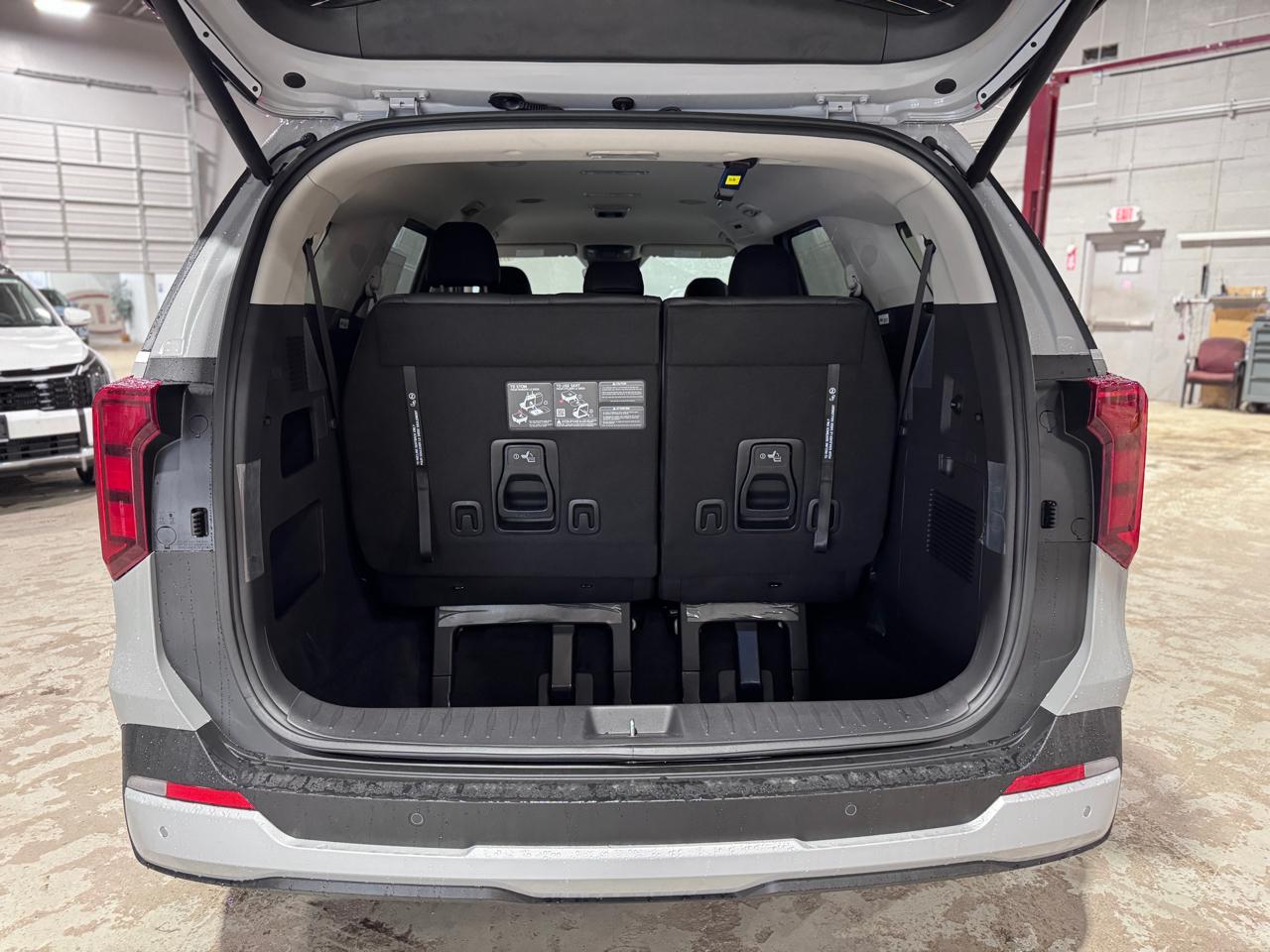 Kia Carnival Hybrid EX FWD 2026