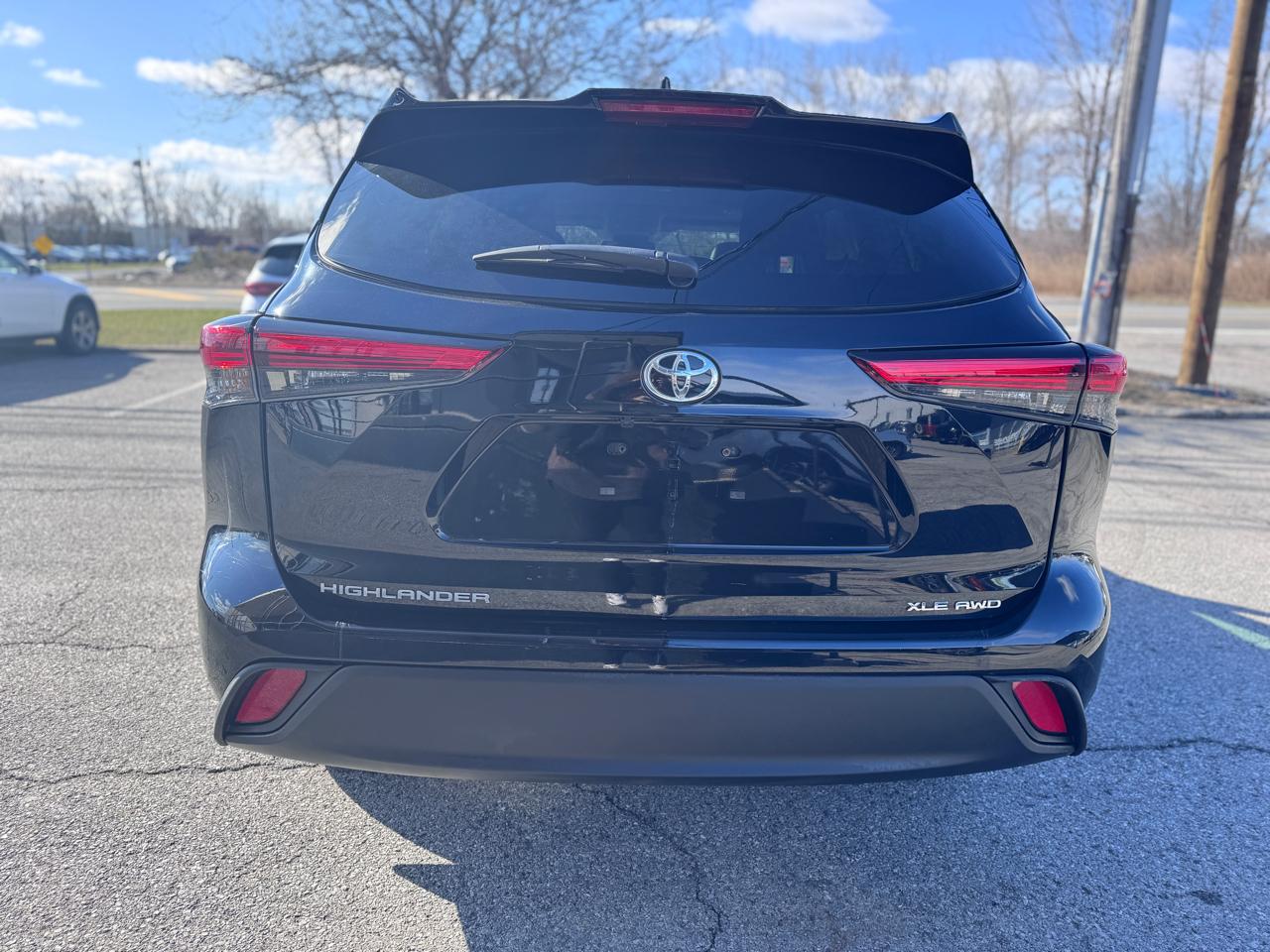 Toyota Highlander Platinum AWD (Natl) 2023