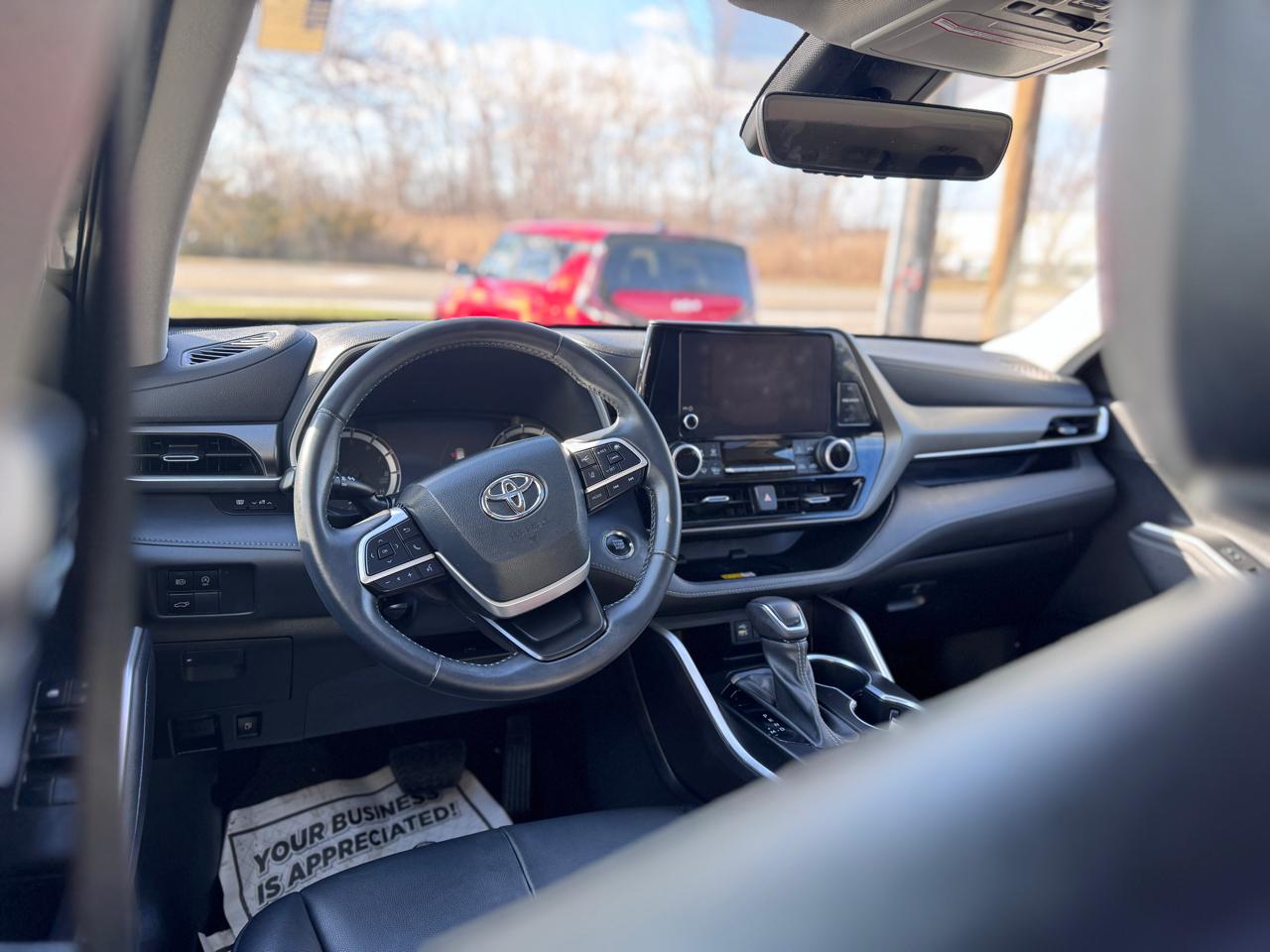 Toyota Highlander Platinum AWD (Natl) 2023