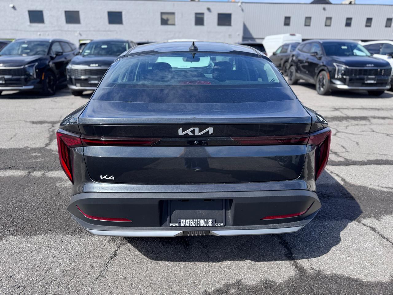 Kia K4 EX Sedan 2026