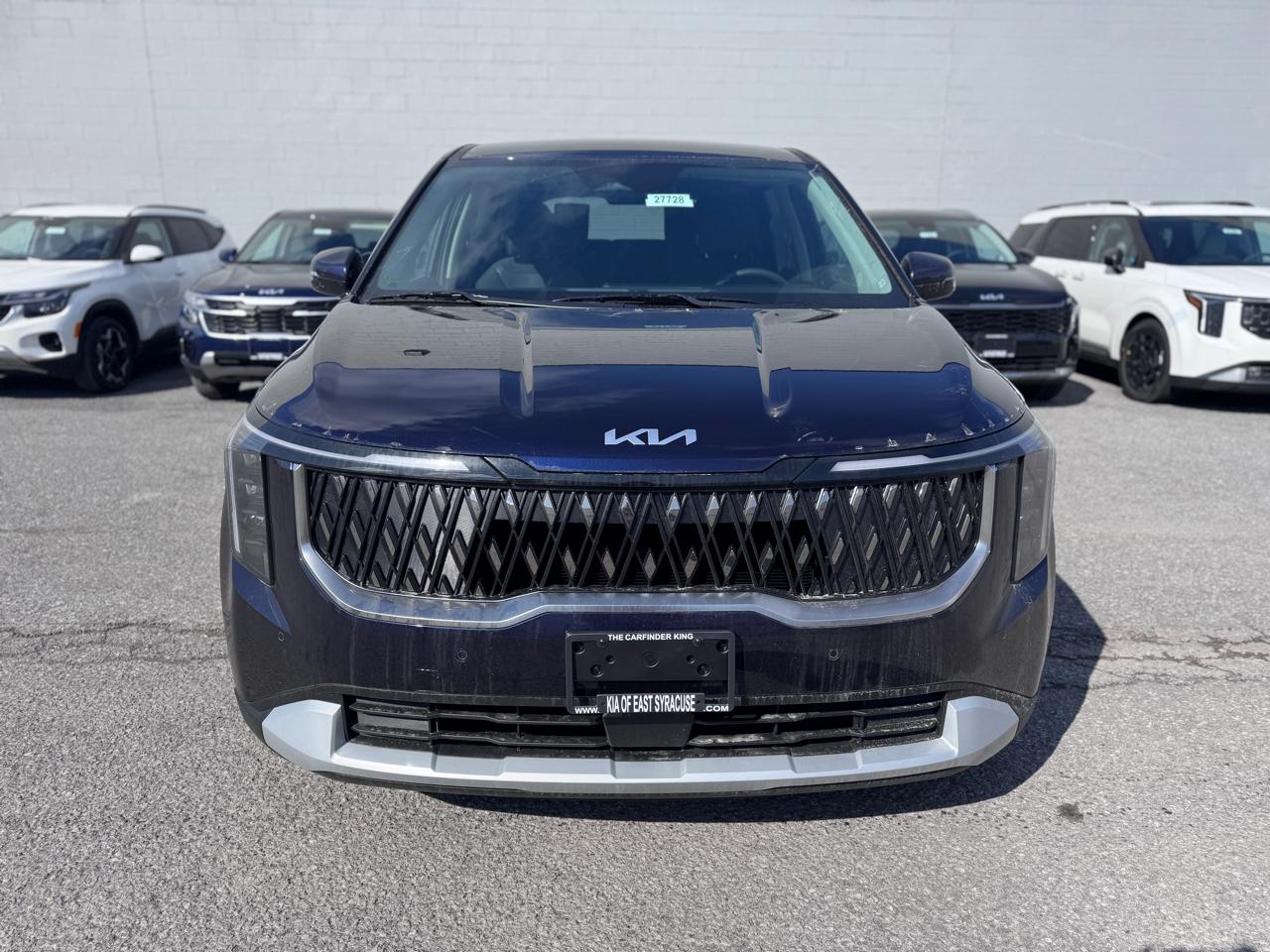 Kia Carnival LXS FWD 2026