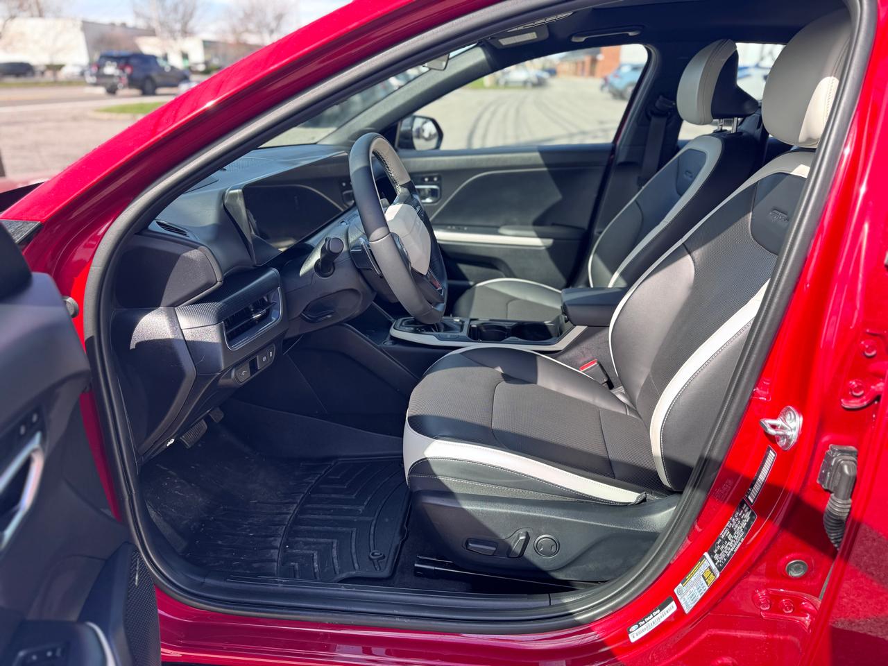 Kia K4 GT-Line FWD 2025